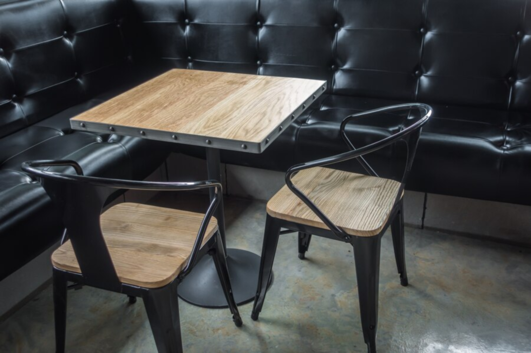 Customizable Tables for Cafes